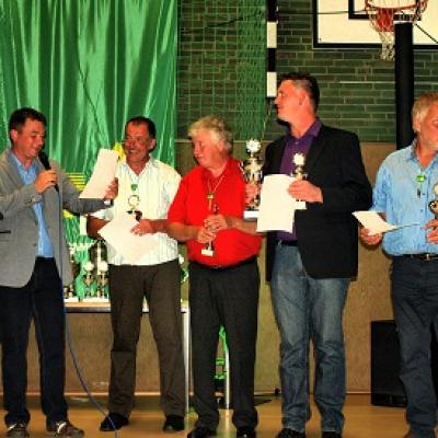 2015 09 11 13 Dmcg U 40 J Mcg 218