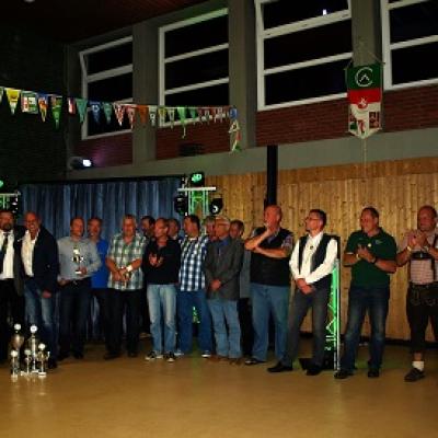 2015 09 11 13 Dmcg U 40 J Mcg 242