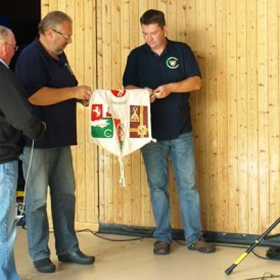 2015 09 11 13 Dmcg U 40 J Mcg 284